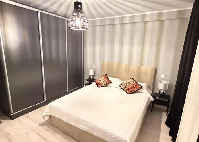 Tora 公寓 克拉奥华